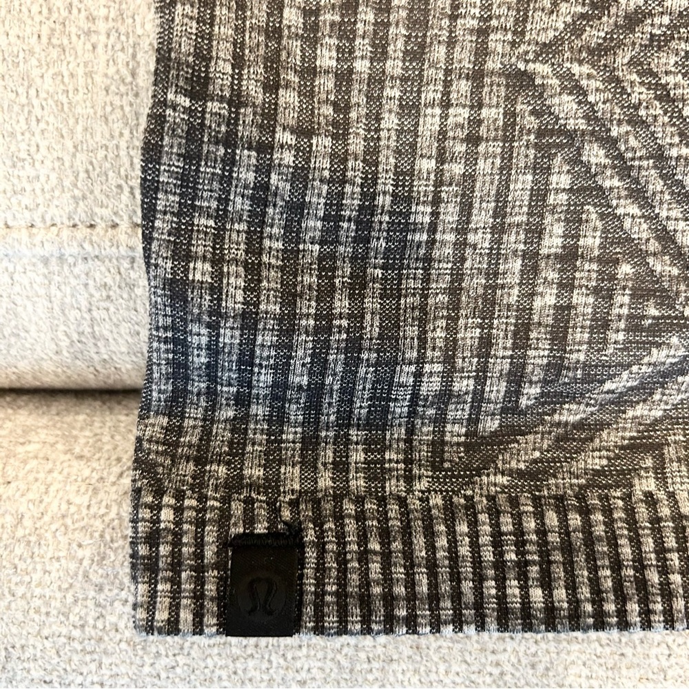 Lululemon Rest Less Pullover Heathered Black Size 2 - Picture 6 of 7